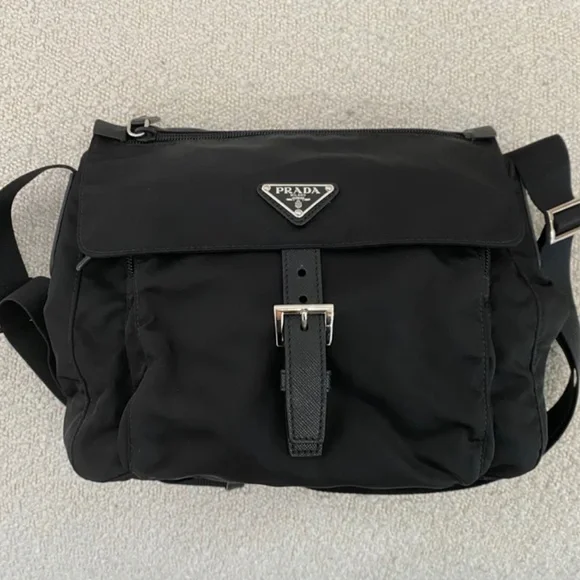 Authentic Pre-Owned Prada Vela Shoulder Bag Nylon Nero - Picture 1 of 16